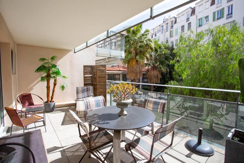 L18 Central Parking Terrace Ac 10Mins Walk To Beaches Nizza Esterno foto