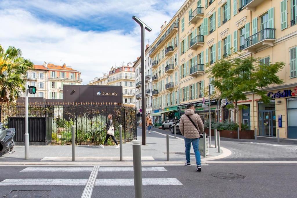 L18 Central Parking Terrace Ac 10Mins Walk To Beaches Nizza Esterno foto