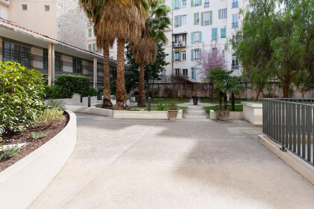 L18 Central Parking Terrace Ac 10Mins Walk To Beaches Nizza Esterno foto